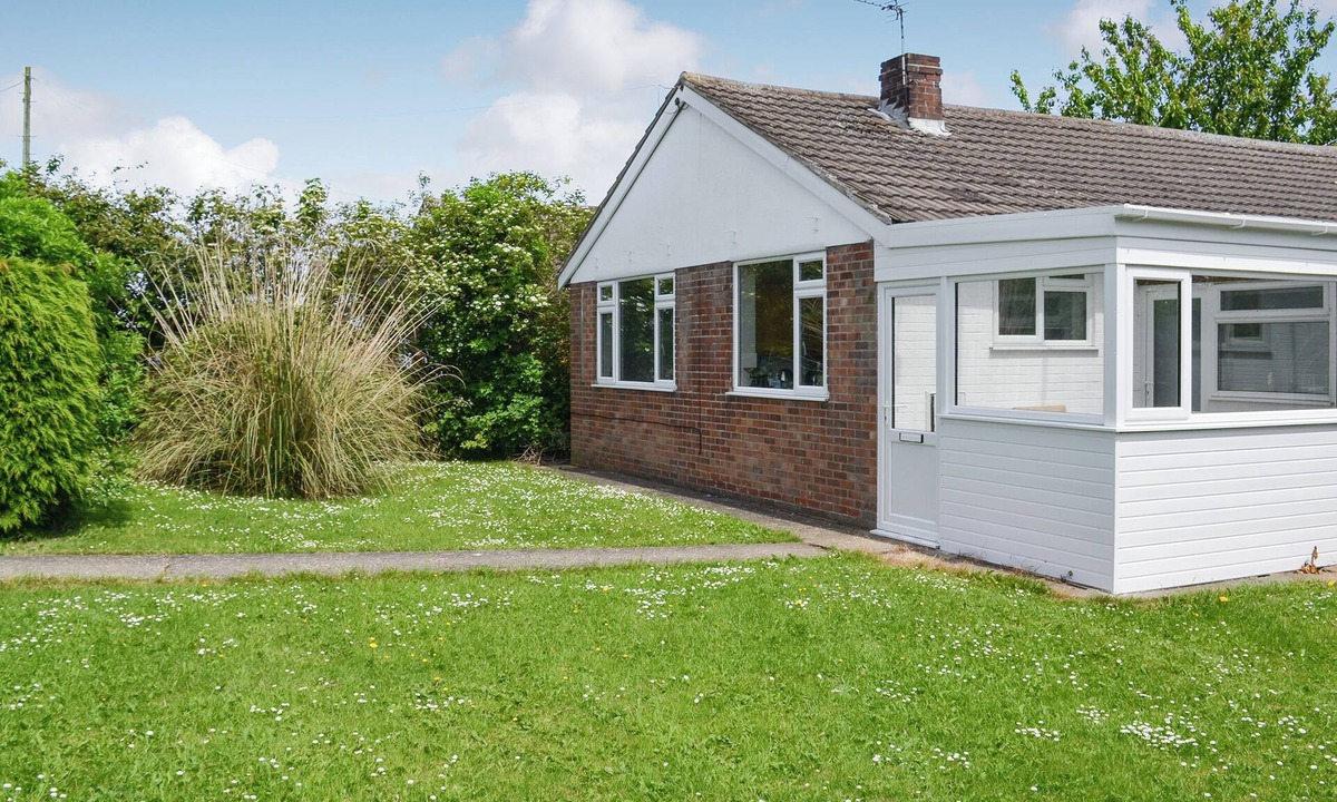 Mablethorpe and Sutton Cottage | 4 bedroom accommodation in Mablethorpe, near Skegness