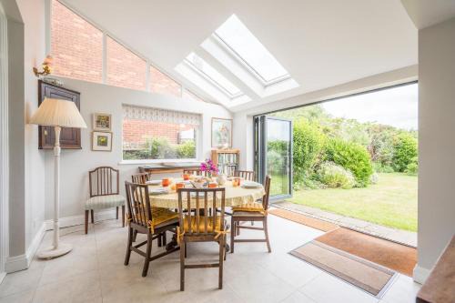 Leiston House | 45 Carr Avenue, Leiston