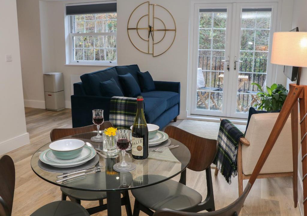Stoney Middleton Apartment | 48 Rock Mill