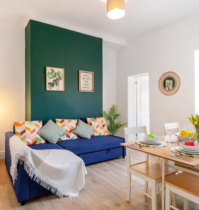 Sunderland Apartment | 4Bed 2Bath Home - Great Location Nr Crownworks