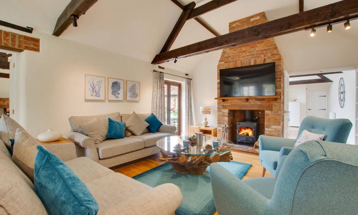 Docking Cottage | 5 Bed in Docking (oc-2149)