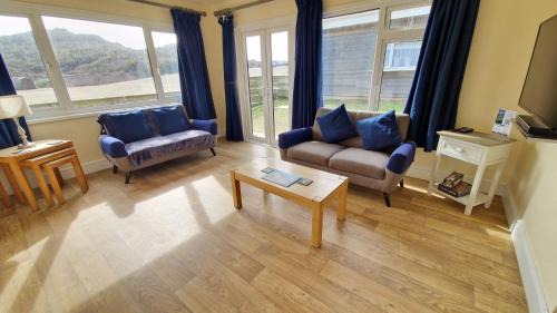 Saunton House | 5 The Burrows