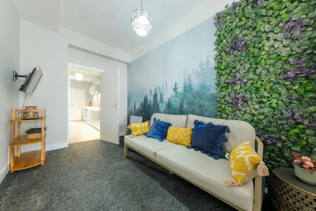 Horfield Apartment | 526 Gloucester Flat 2- Hopewell