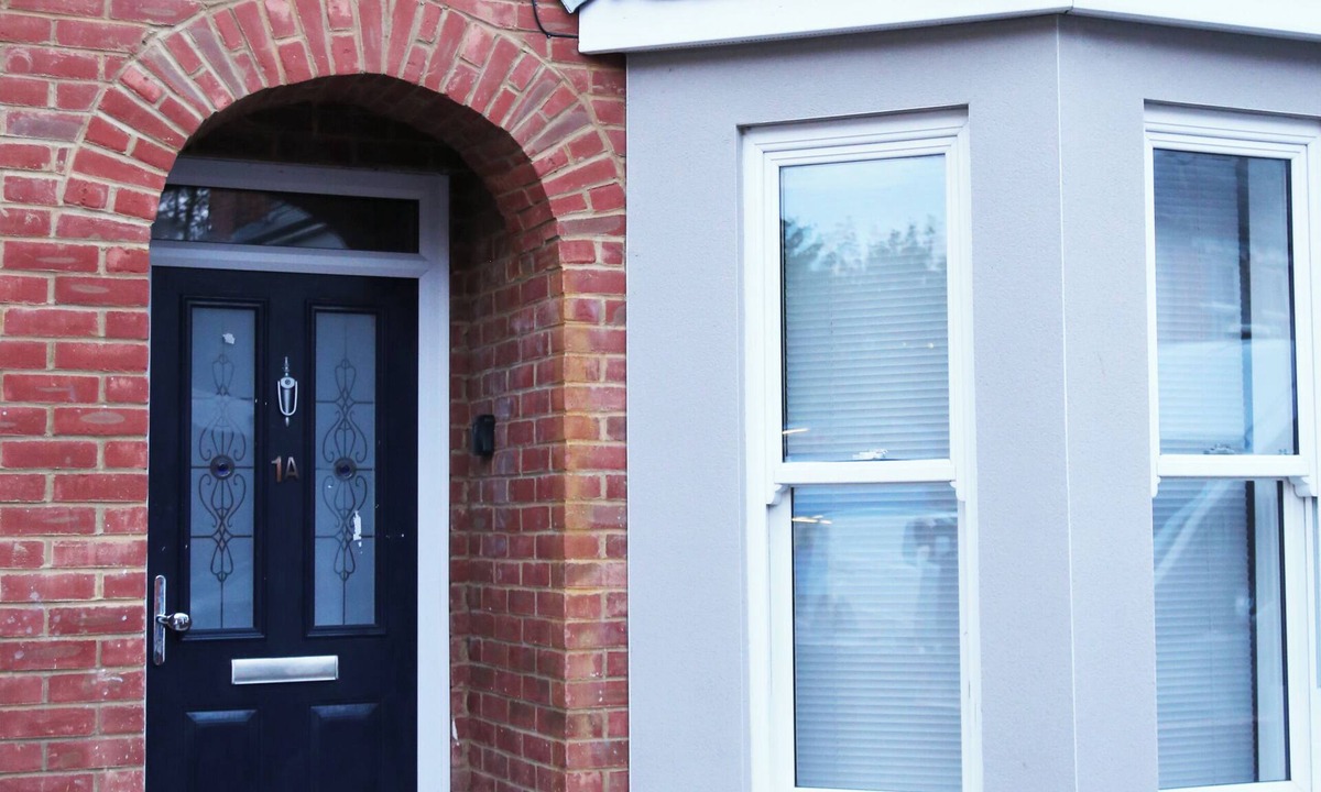 Reading House | 5BR Reading Home, 2 Min Walk to Station
