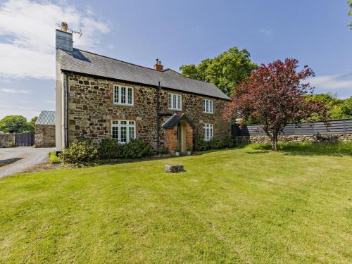 Graddon Cross House | 6 Bed in Okehampton oc-estra