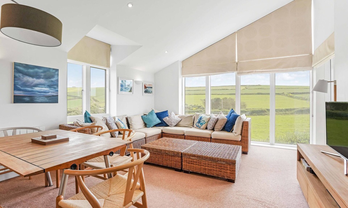 Kingsbridge Cottage | 6 Ocean's Edge