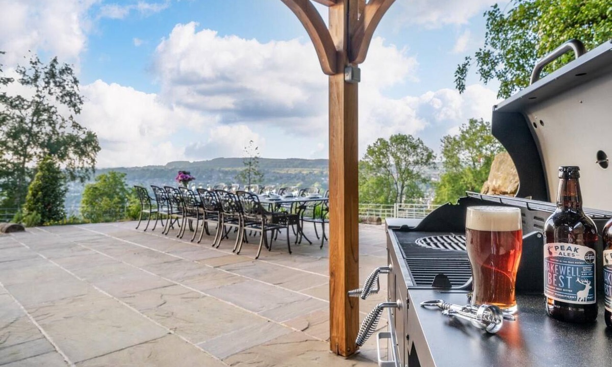 Matlock Cottage | 7 Bed in Matlock (oc-89448)