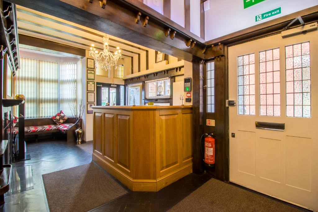 Wolverhampton Hotel | A Park View Hotel