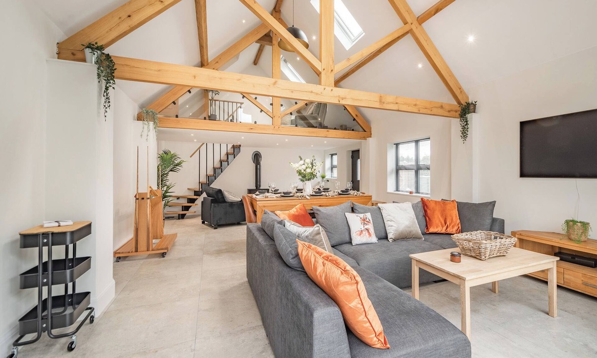 Overton-on-dee Cottage | A wonderful converted barn sleeping up to six guests.