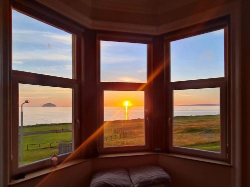 Girvan Apartment | Ailsa View