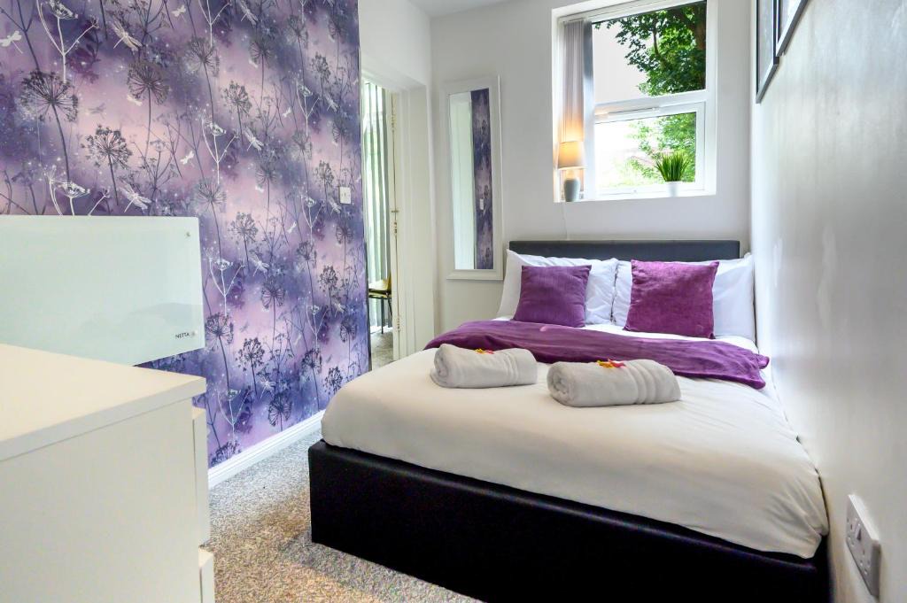 Moseley Apartment | AMETHYST Delightful Suite In Moseley Mews, Birmingham By STAE-Homes