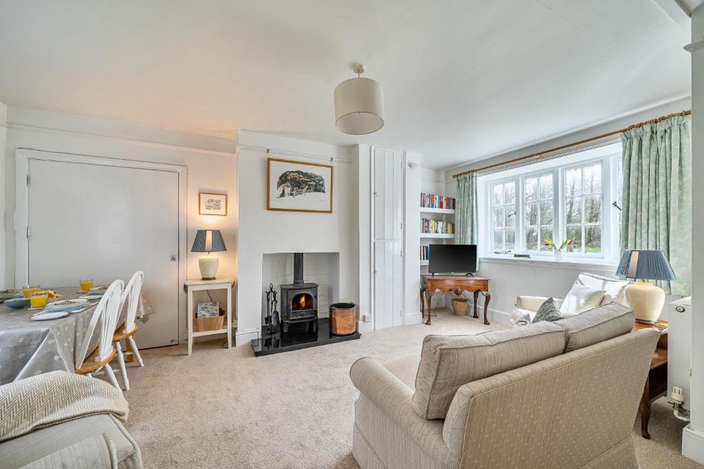 Sherborne House | Amys Cottage