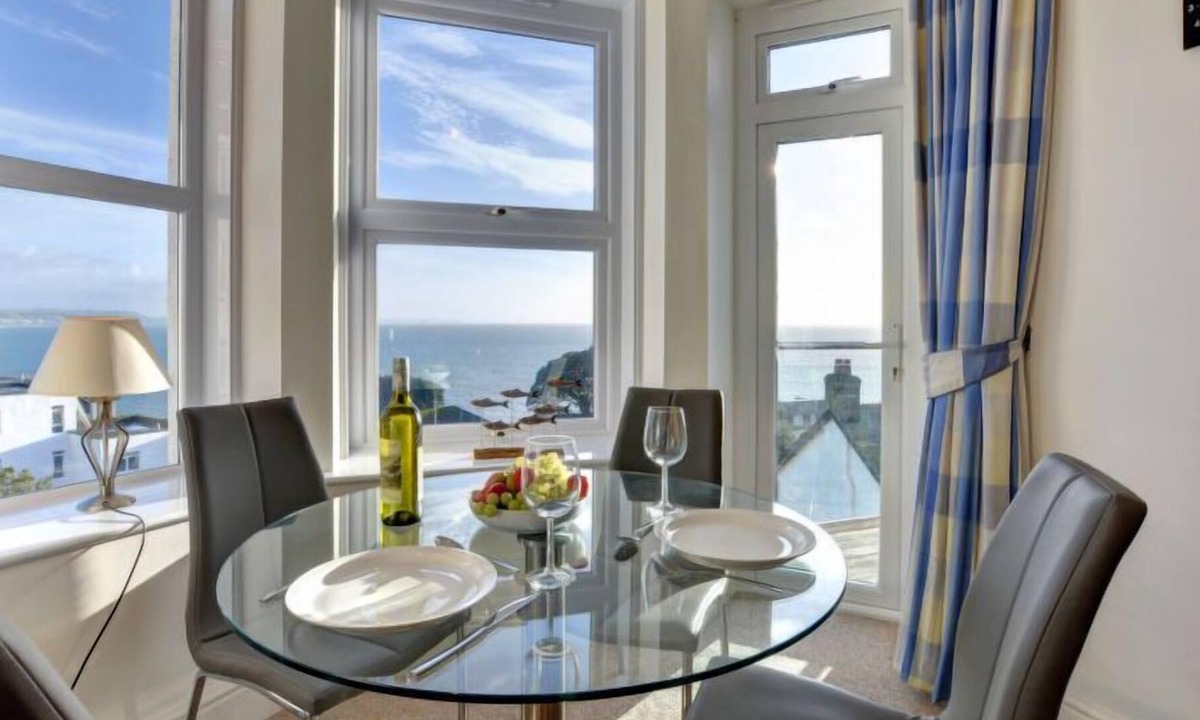 West Looe Apartment | Apartment Portuan in Looe - 2 persons, 1 bedrooms