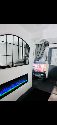 Beverley Apartment | Archie's den