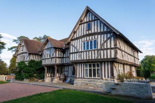 Ashleworth Apartment | Ashleworth Manor Guest Wing