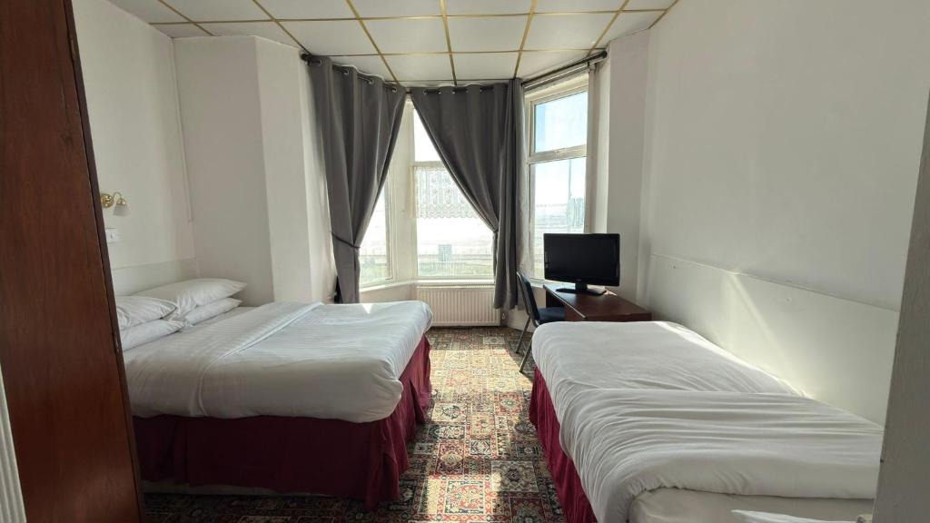 South Shore Hotel | Aspire House