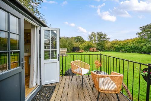 Blackham House | Badger Shepherds Hut