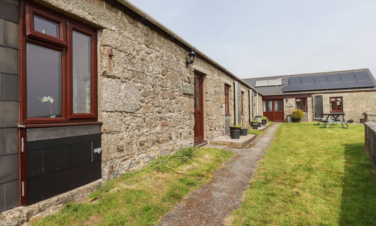 St. Neot Cottage | Badgers Sett