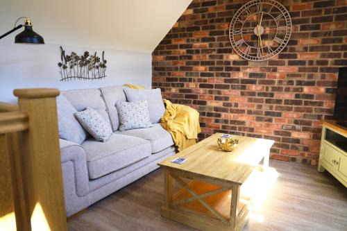 Ironbridge House | Bakers Cottage