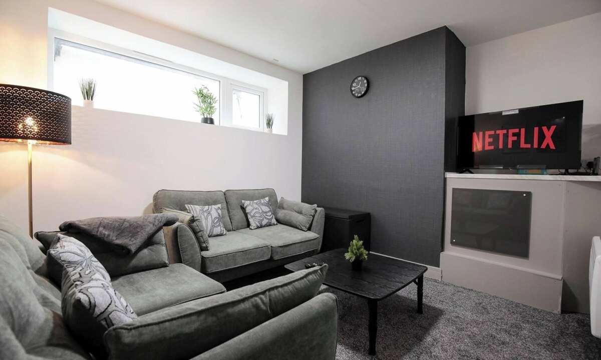Oldham Apartment | Bartlam Place | Central Oldham