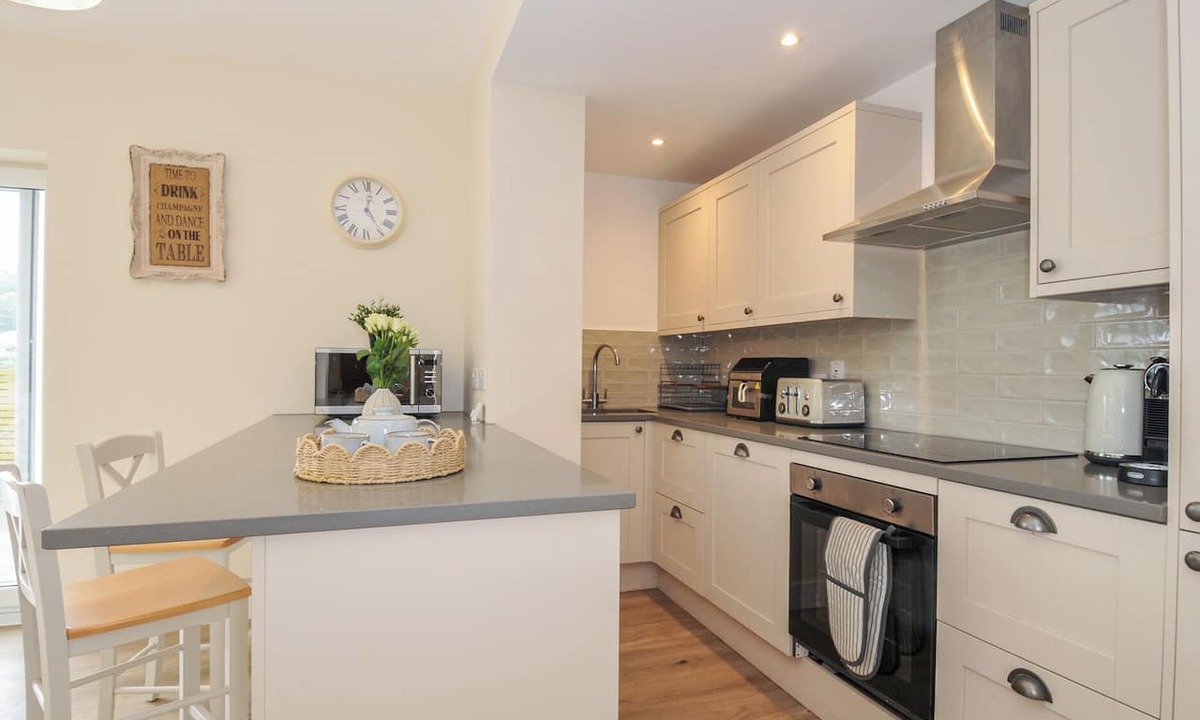 West Looe Cottage | Barton House