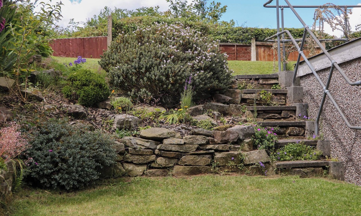 Leek Cottage | Basford View