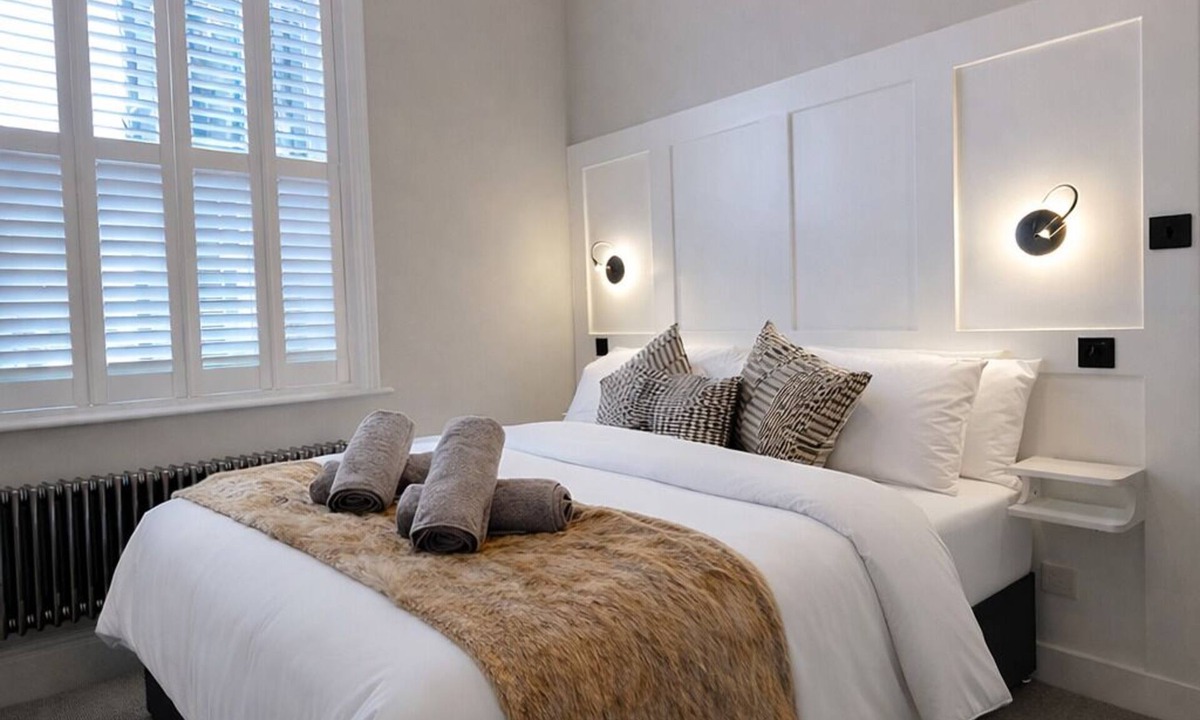 Harrogate Apartment | Beautiful 1 bed Flat in Harrogate with Private Parking and outside space