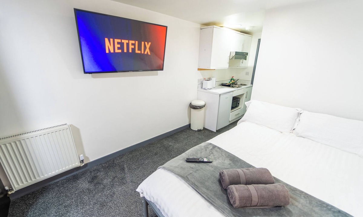 Selly Oak Apartment | Beautiful 1-bed Studio in Birmingham