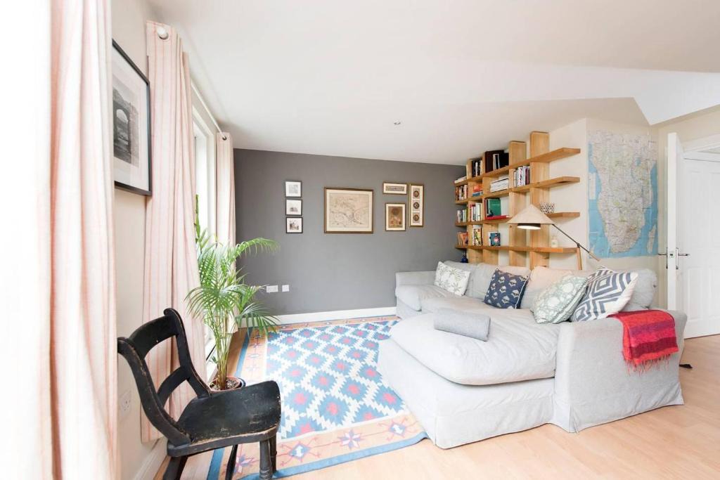 Homerton Apartment | Beautiful 2BR Flat in Hackney