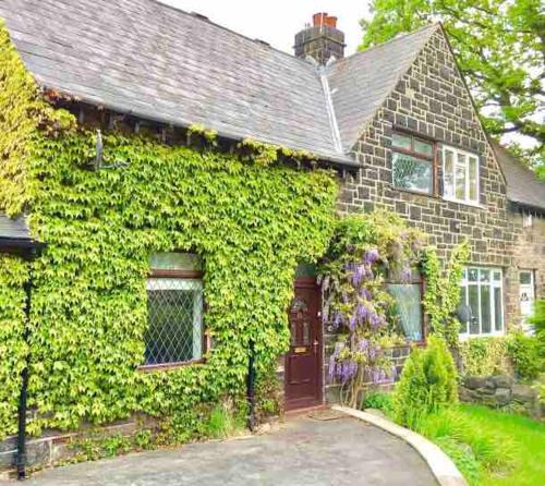 Leeds House | Beautiful Yorkshire House in Leeds