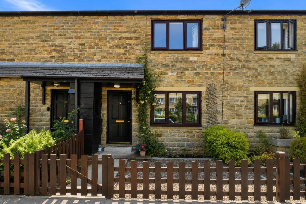 Wadsworth House | Beckside Cottage
