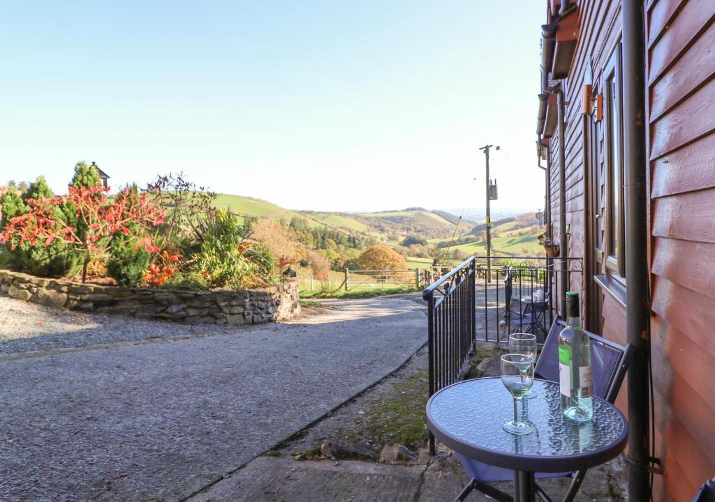 Llanidloes House | Beech Cottage