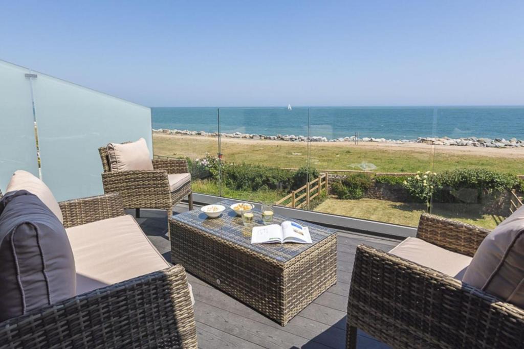 Beesands House | Beesands Vista