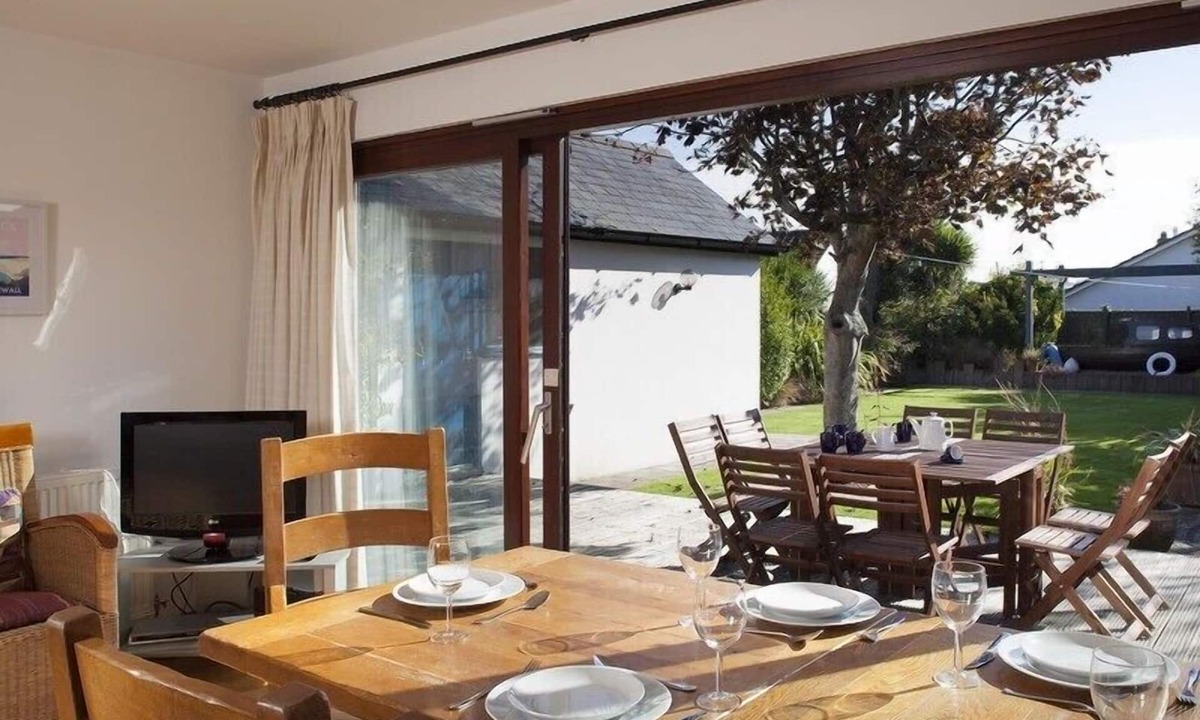 Rock Cottage | Belmont