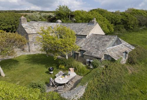 Trebarwith House | Besloe