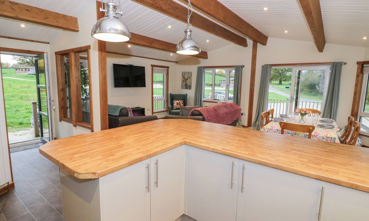 Rugeley Cottage | Birch Lodge