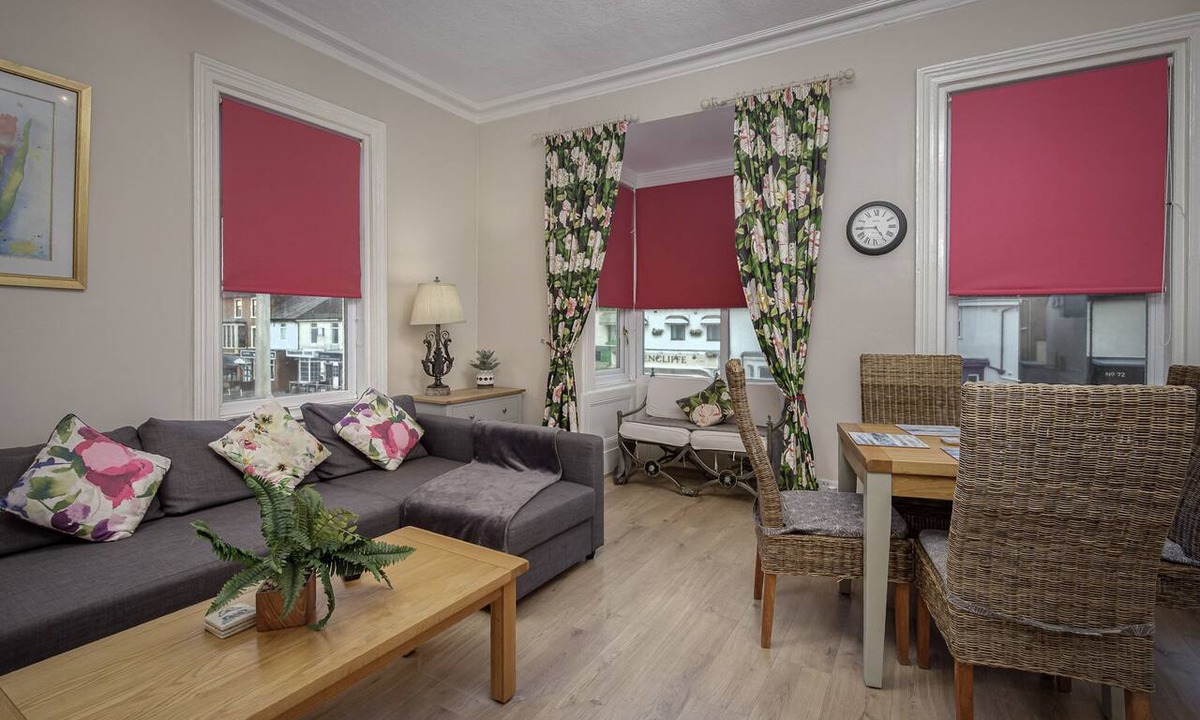 Blackpool Town Center Apartment | Blackpool Abode - Hornby Apartments 1st Foor