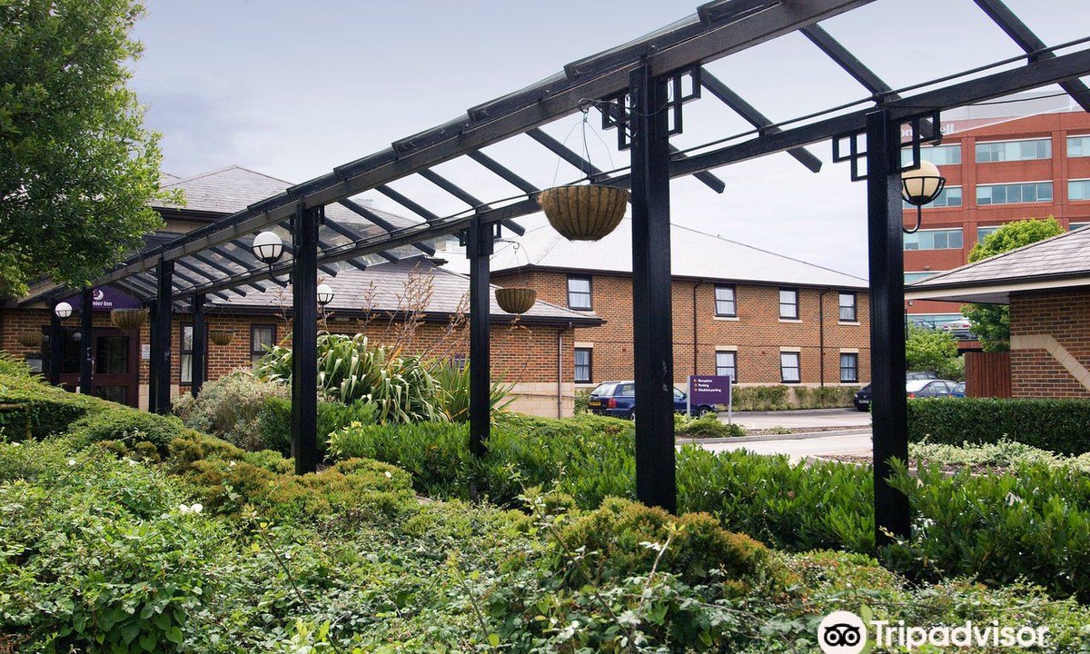 Bracknell Hotel | Bracknell Central