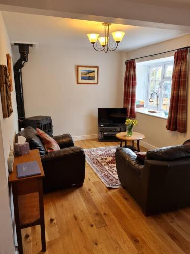 Brecon House | Bwthyn canol