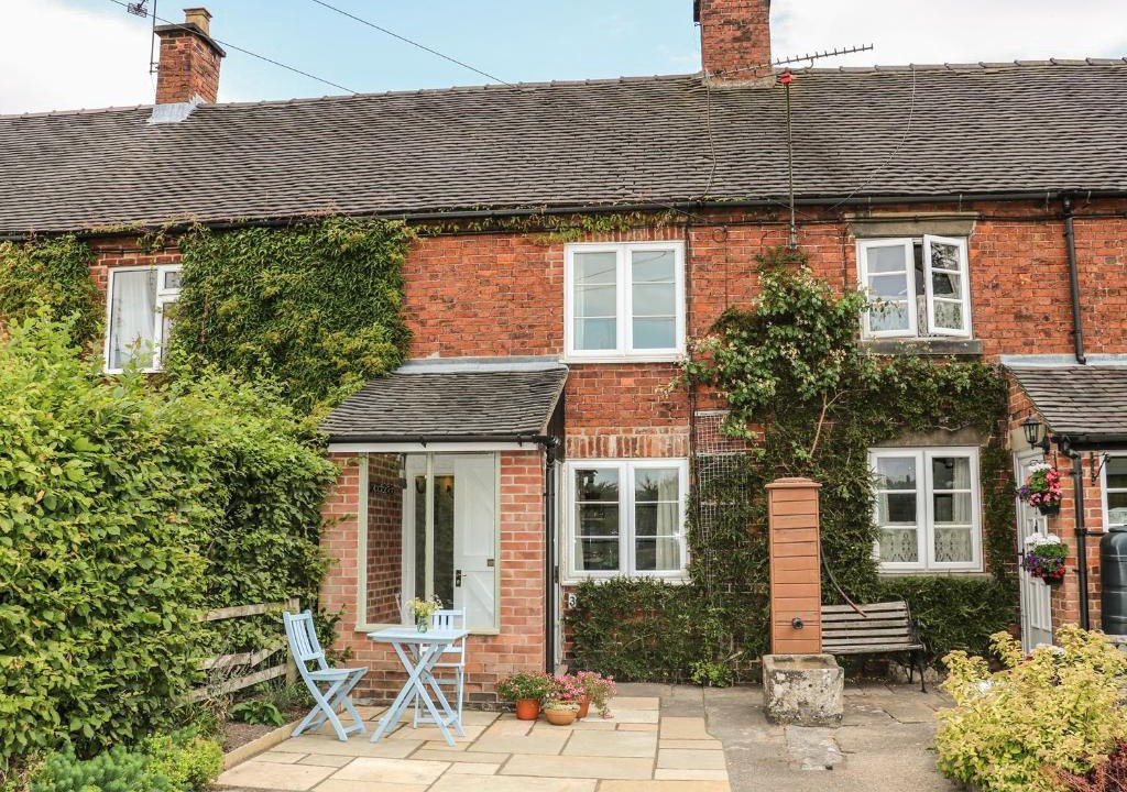 Ashbourne House | Callow Cottages
