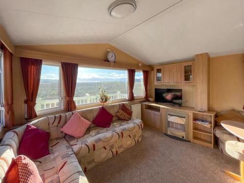 Borth House | Cambrian Rio