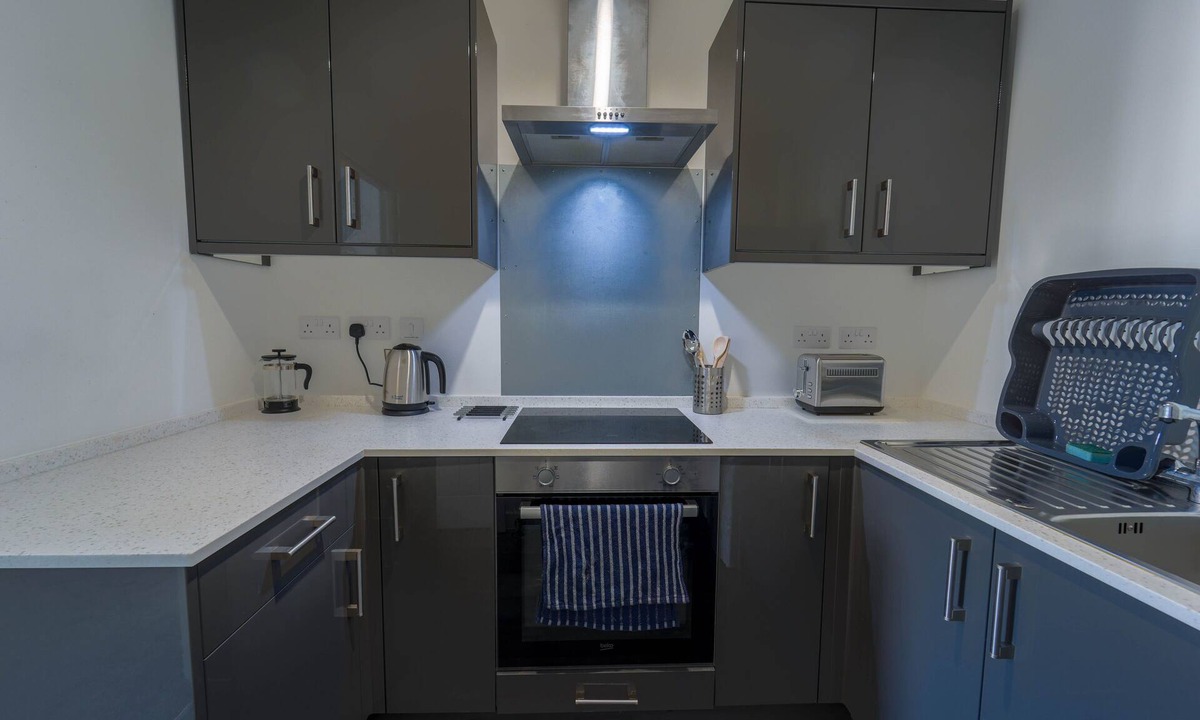 Merthyr Tydfil Apartment | Captivating 1-bed Apartment, Merthyr Tydfil -