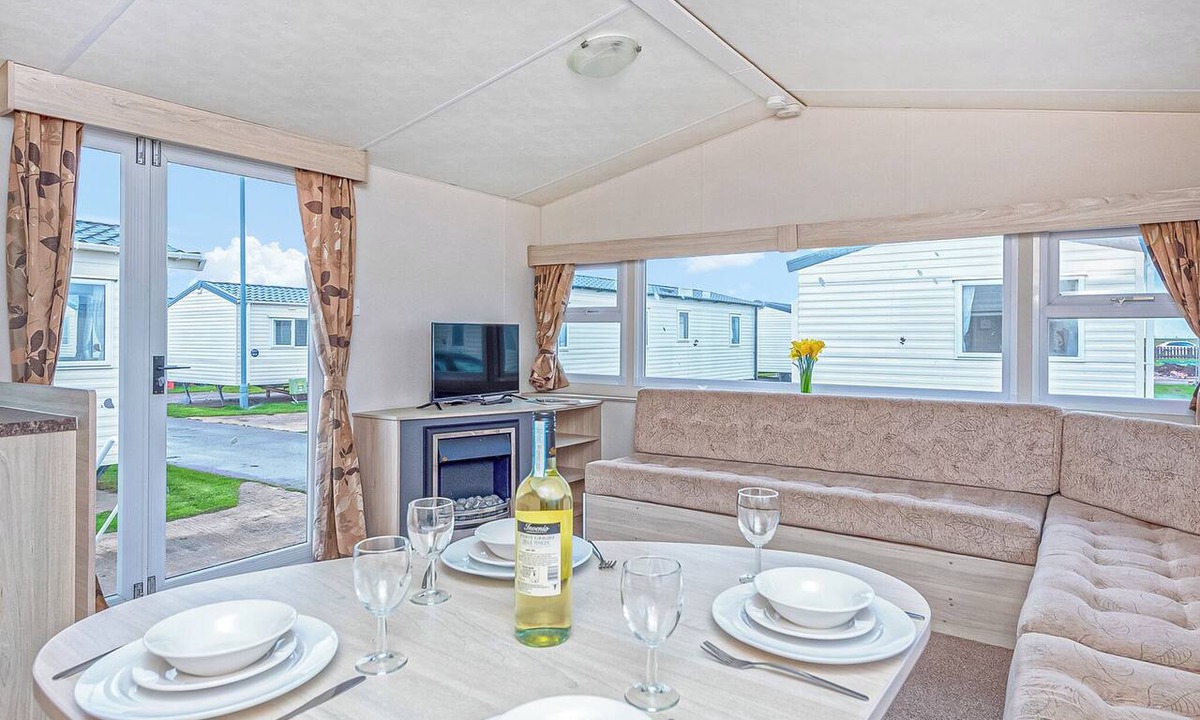 Prestatyn House | Caravan with one double and two twin.