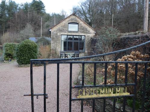 Parkend House | Castle Rag