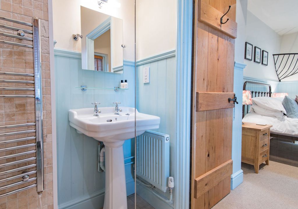 Sedlescombe Other | Castlemans Stables West - a house that sleeps 4 guests in 2 bedrooms
