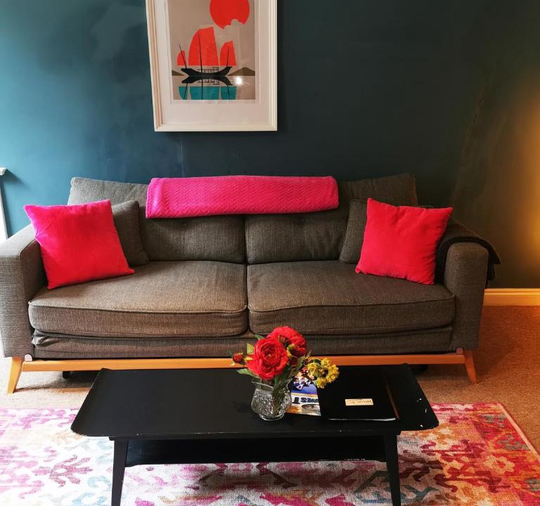 Upper Town Apartment | Central Bath Apartment Private Parking Courtyard Garden