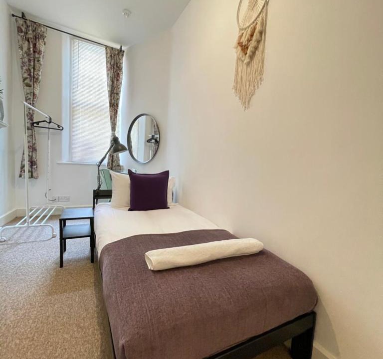 Bristol Old City Apartment | Central Located Two Bedroom Suite