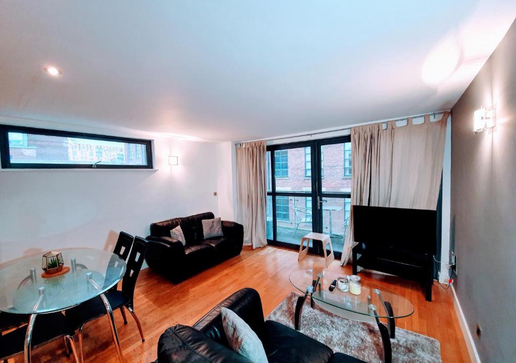 New Islington Apartment | Central Manchester Stylish 2Bed - Albion Works
