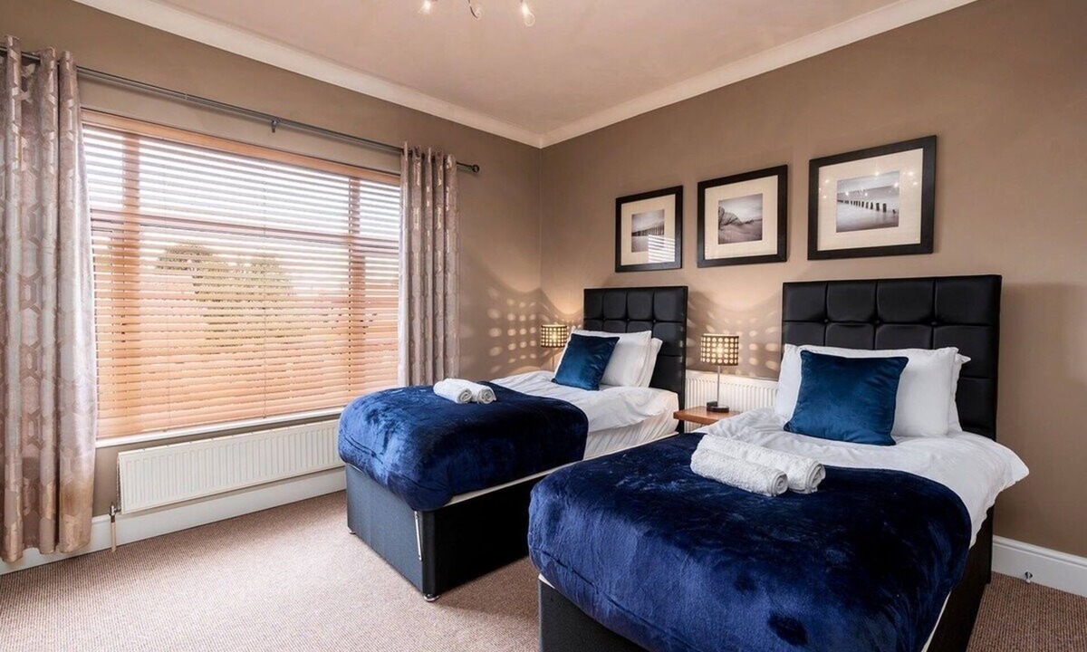 Barton-upon-Humber House | Charming 2 Bedroom House on the Iconic Humberside