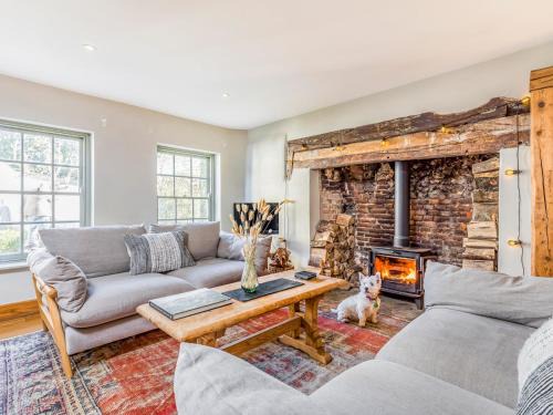 Funtington House | Charming Downland Cottage - Pass the Keys